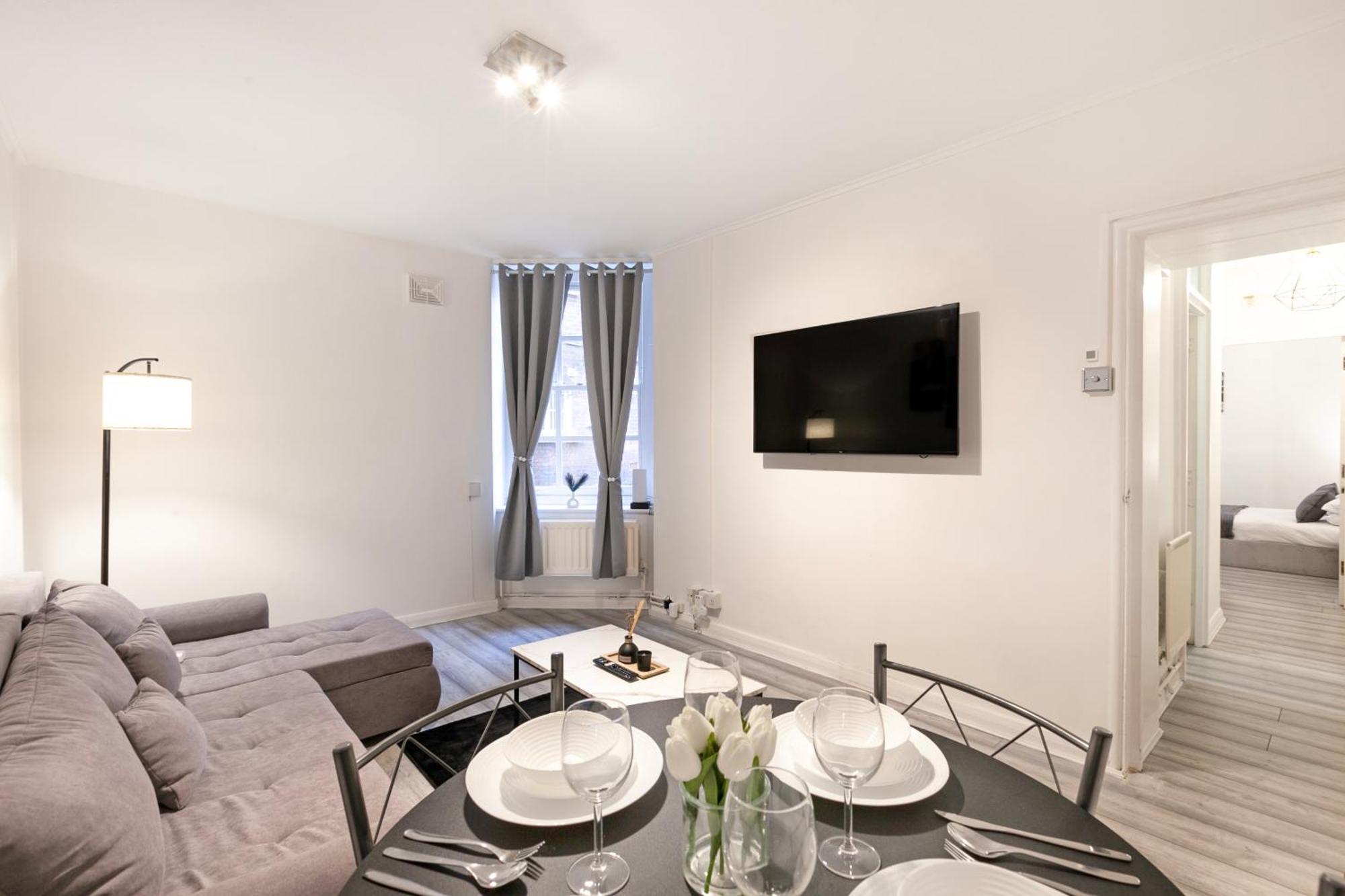 Beautiful One Bedroom Flat In Scott Ellis Gardens Appartamento